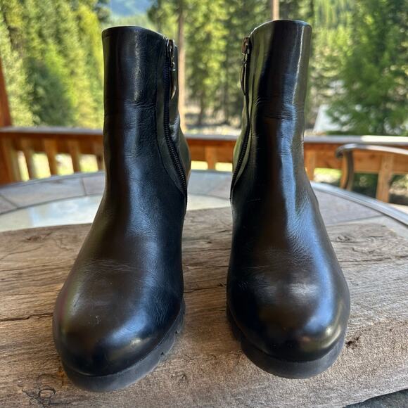 Spring Step RAVEL Black Leather Wedge Ankle Boots SZ 38 SOFT Lined Comfort Shoe - Picture 3 of 12